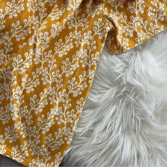 New LOFT Floral Crinkle Yellow Off Shoulder Ruffle Blouse M - Picture 5 of 8